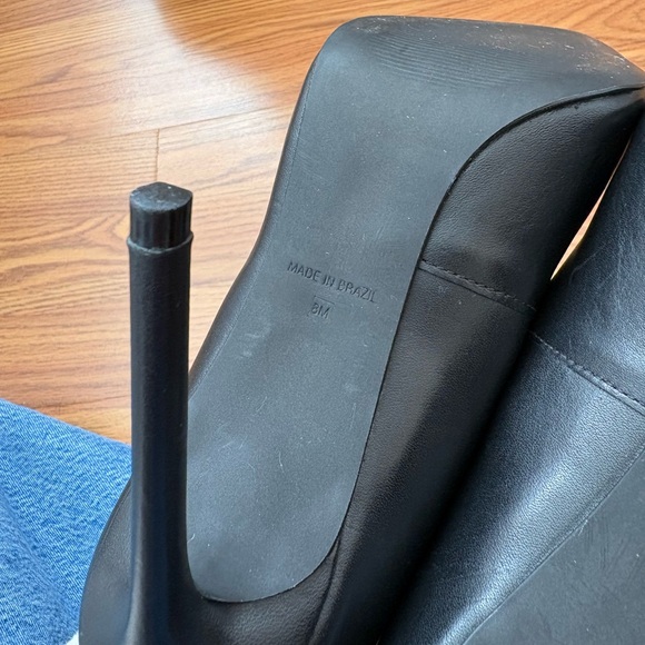 Steve Madden black leather pointed toe pumps - Picture 7 of 7